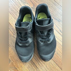 Boys Nike Running shoes